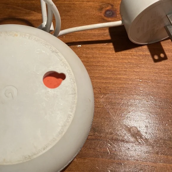 Google Home - Picture 5 of 6